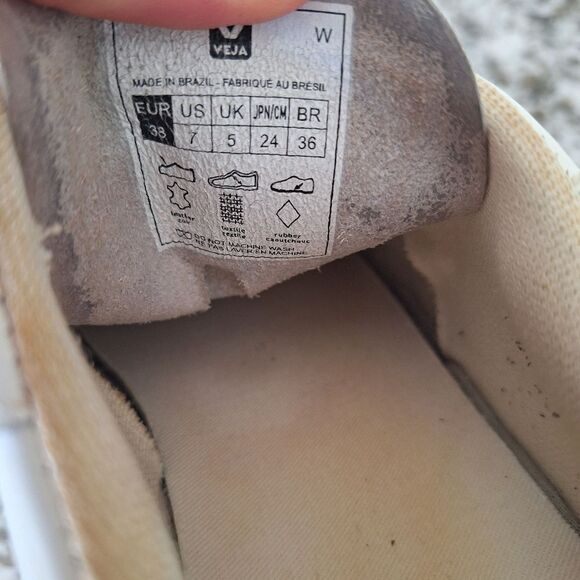 Veja‎ leather sneakers  size 7 US - Picture 6 of 8